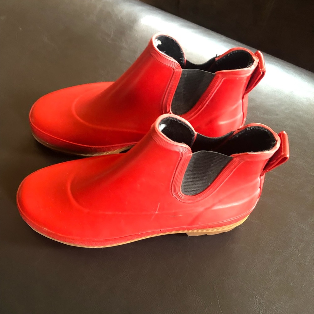 Red low cut rain boots
